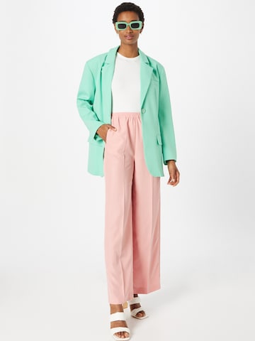 Sisley Wide leg Pleated Pants in Pink