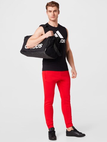 ADIDAS ORIGINALS Tapered Hose in Rot