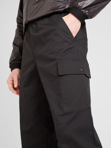 new balance Tapered Cargobroek in Zwart
