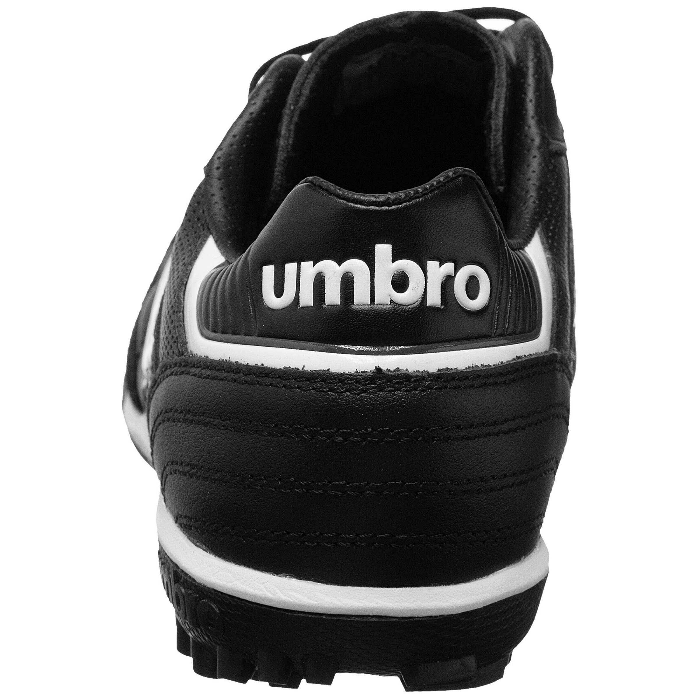 UMBRO - Chuteira 'Speciali Eternal Team' em preto