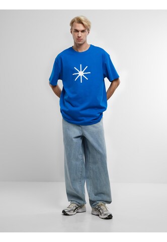MT Upscale Shirt 'Error' in Blauw