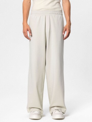 Wide leg Pantaloni 'Anemone' di VAMOS CLO in grigio: frontale