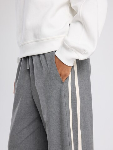 Wide Leg Pantalon America Today en gris