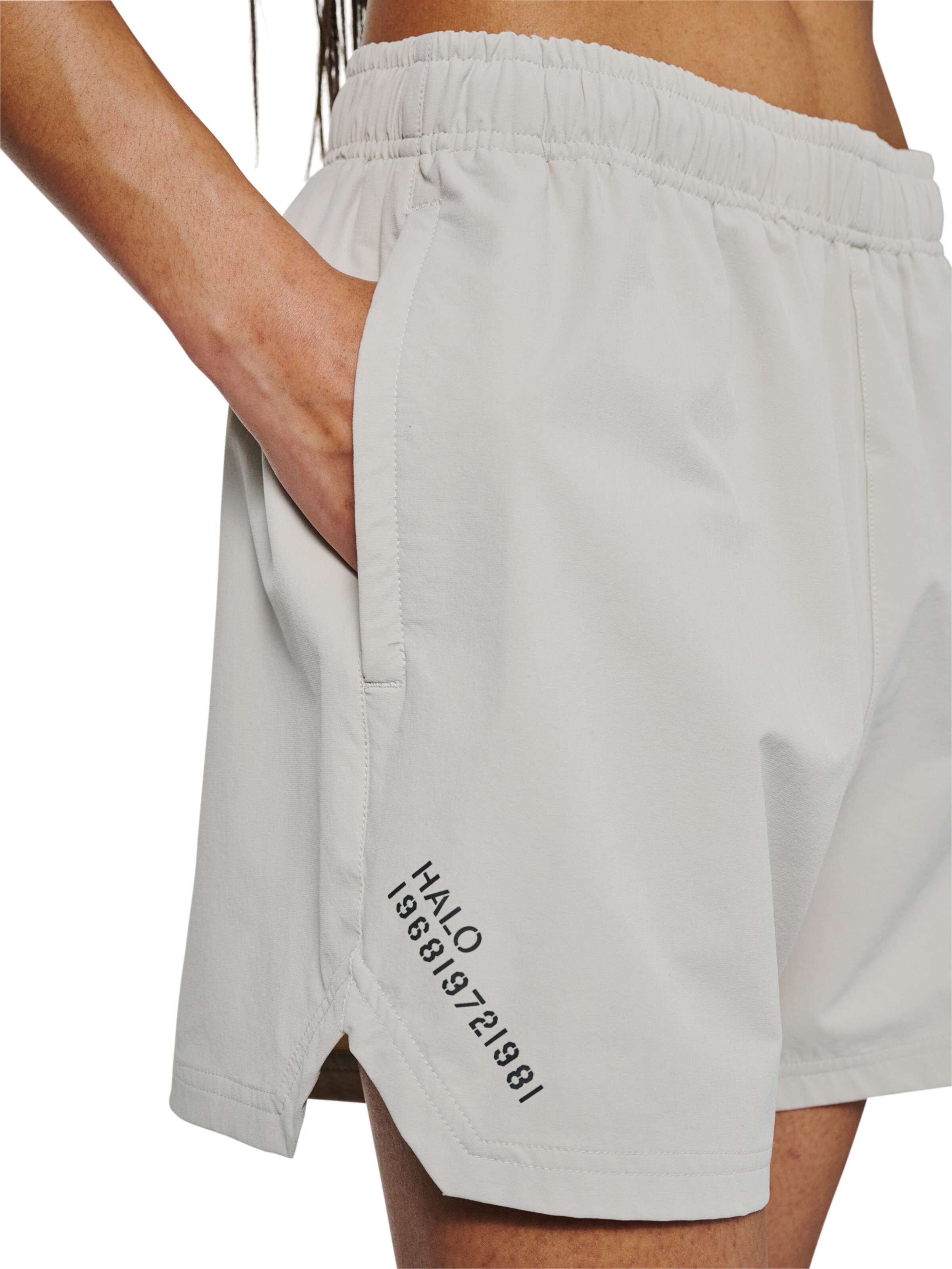 HALO Loose fit Pants in Grey