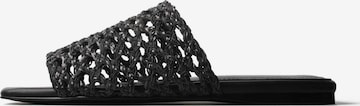 L37 HANDMADE SHOESNatikače s potpeticom 'LOST WITHOUT WORDS' - crna boja: prednji dio