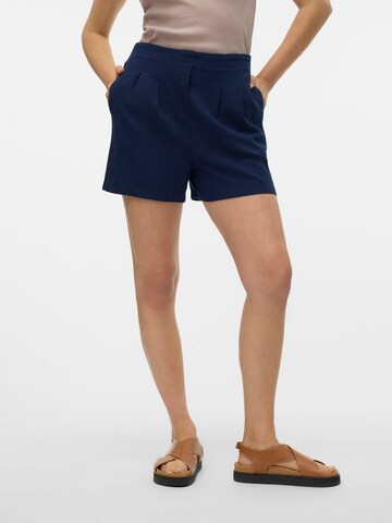 VERO MODA Regular Pleat-front trousers 'VMJESMILO' in Blue: front