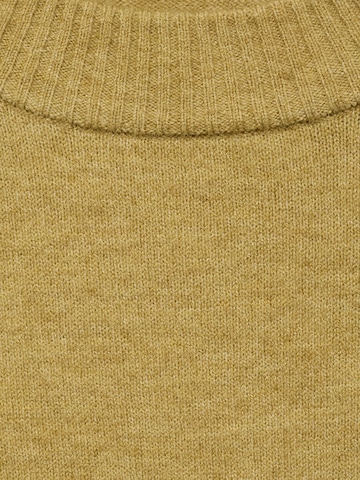 MANGO Sweater 'NEKKO' in Green