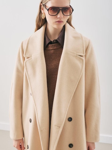 MANUKA Winter Jacket in Beige