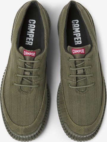 Scarpa stringata ' Pix ' di CAMPER in verde