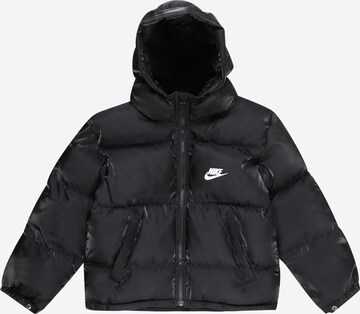 Nike Sportswear Демисезонная куртка в Черный: спереди