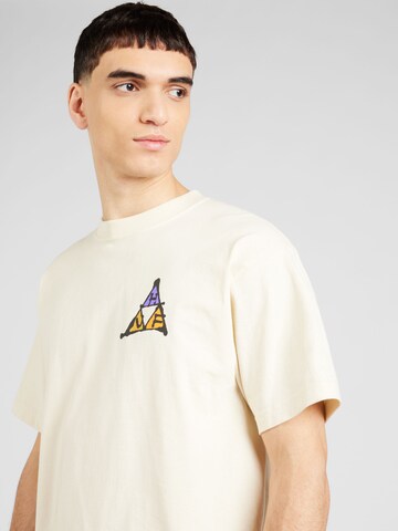 T-Shirt 'NO-FI' HUF en beige