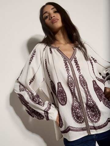 Apricot Blouse ' ' in Beige