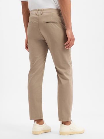 Regular Pantalon chino ' Ajend ' DRYKORN en beige