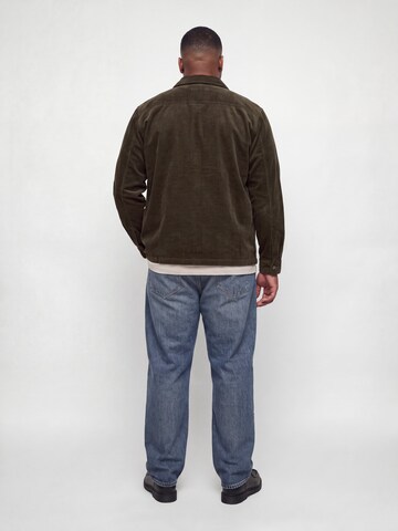 Jack & Jones Plus - Ajuste confortable Camisa 'JJEREGENT' en verde