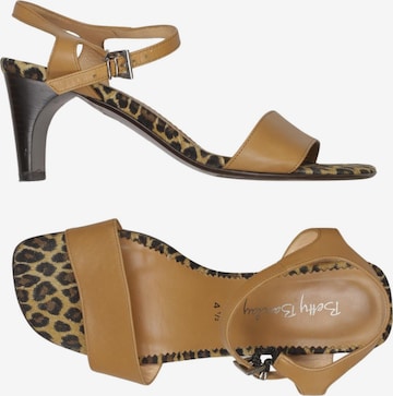 Betty Barclay Sandalen 37,5 in Braun: Vorderseite