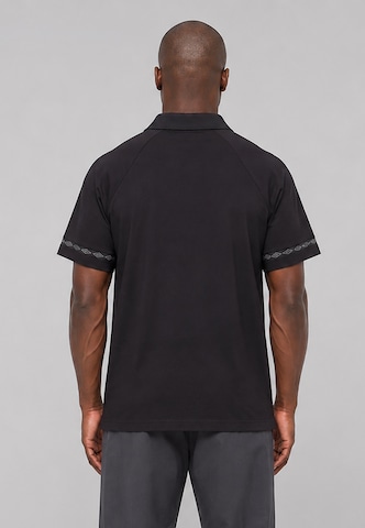 UMBRO Shirt in Zwart