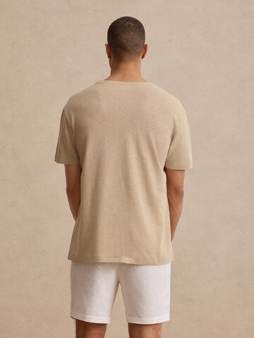 DAN FOX APPAREL Bluser & t-shirts 'Caspar' i beige