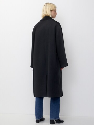 Pull&Bear Between-seasons coat in Black