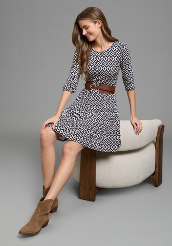 LAURA SCOTT Kleid in Blau
