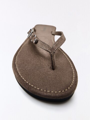 Bershka Žabky – žlutá