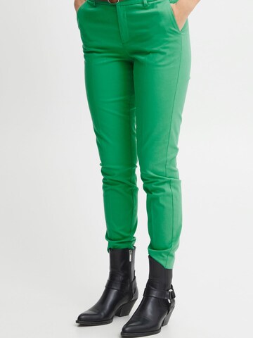 b.young - Slimfit Calças chino em verde: frente