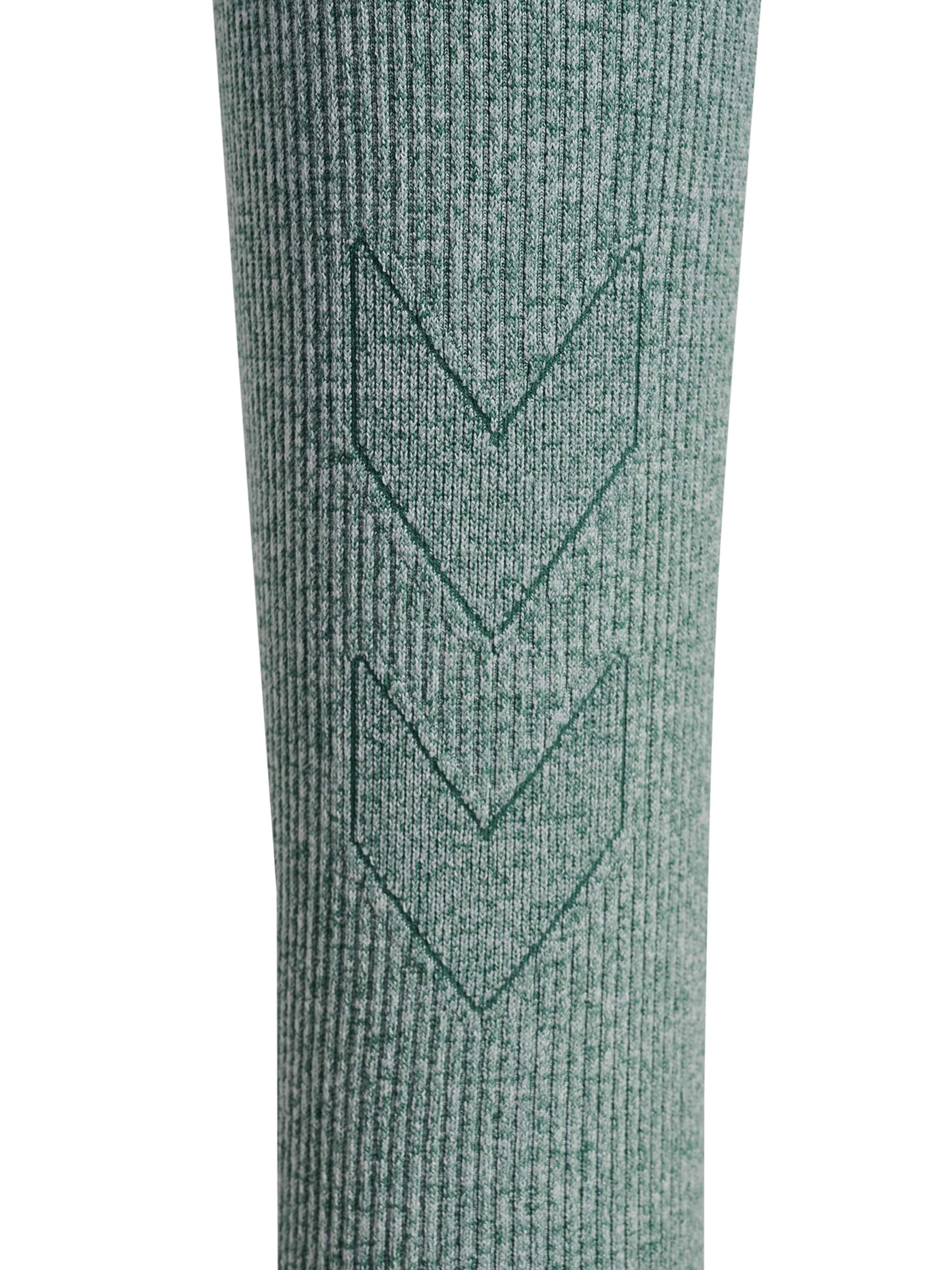 Tricou funcțional de la Hummel pe verde