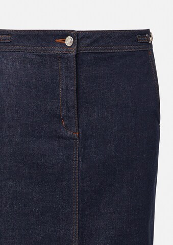 COMMA Rok in Blauw