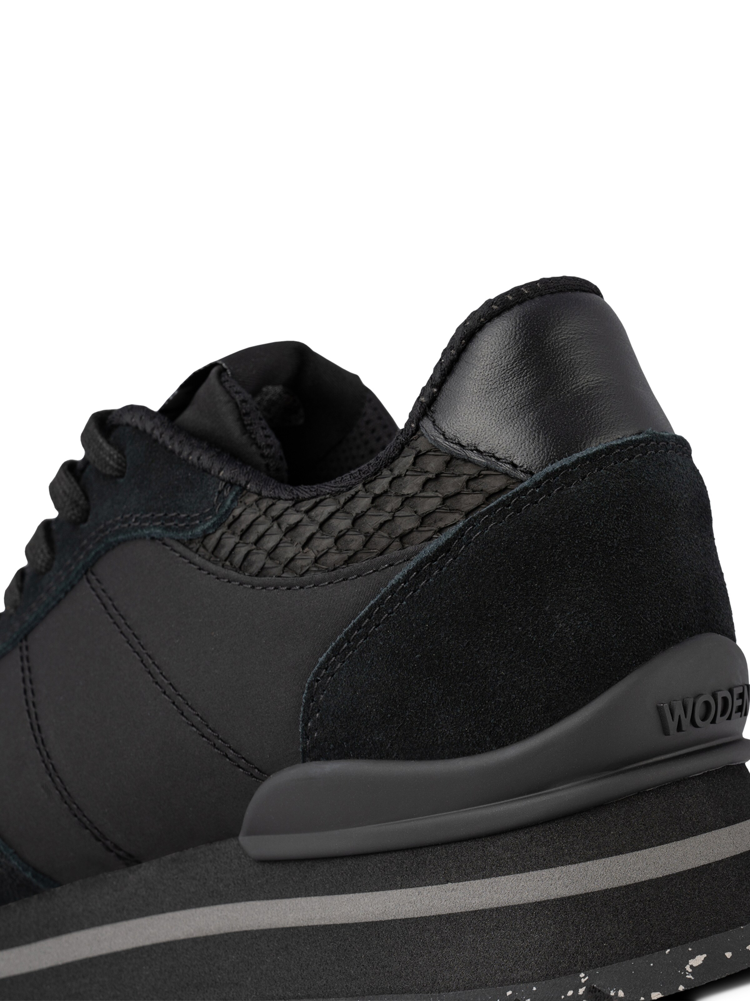 Baskets basses 'Ronja' WODEN en noir