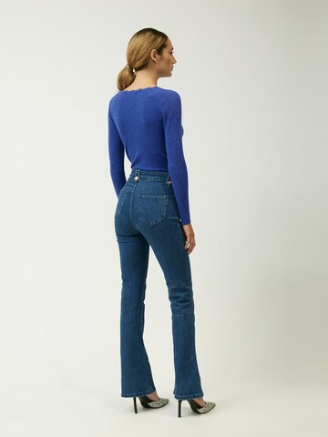 Pullover di Influencer in blu
