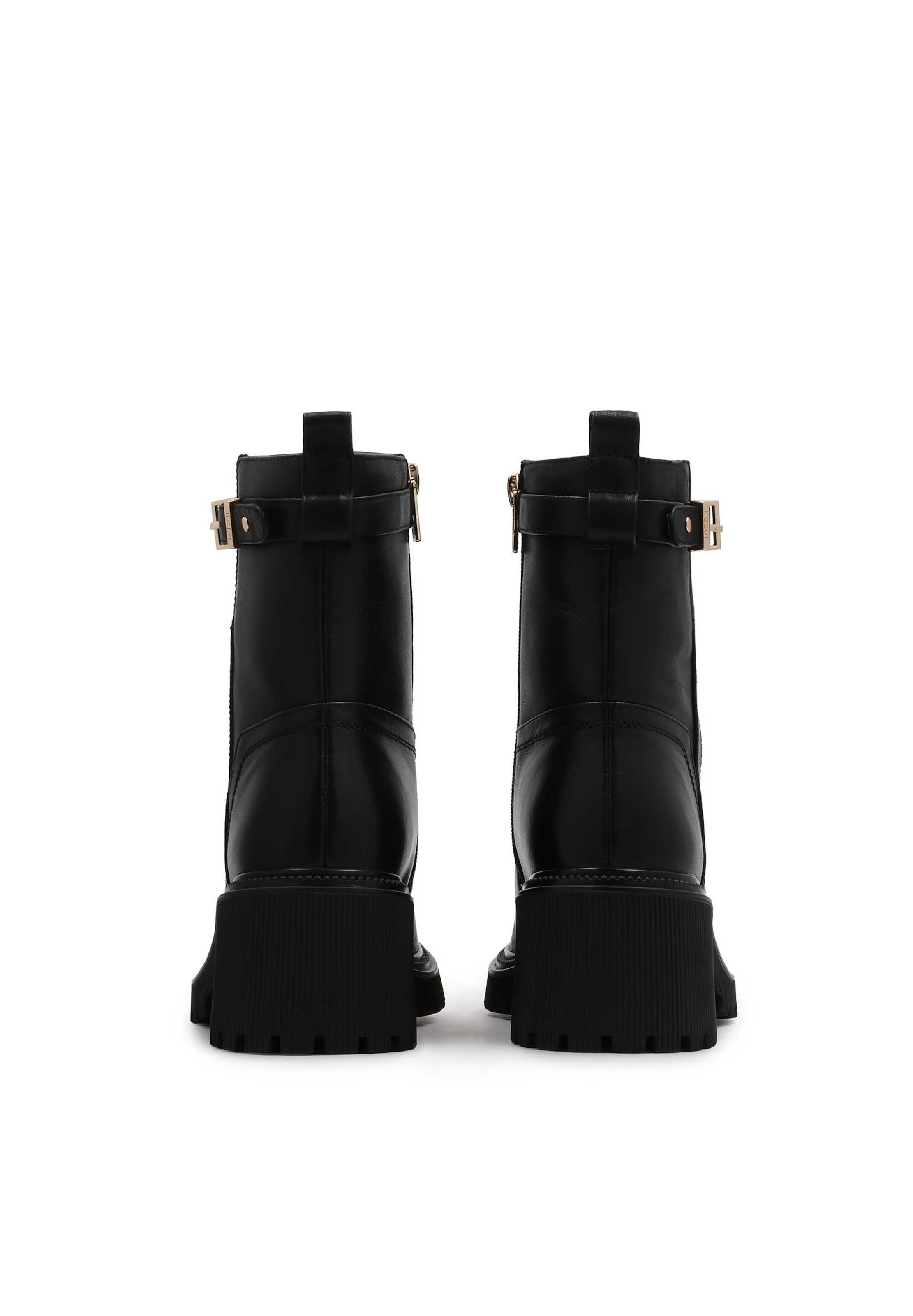 Kazar Kozačky – černá