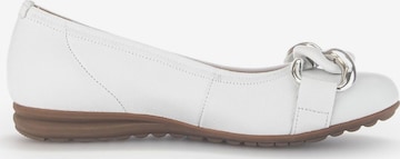 GABOR Ballet Flats in White