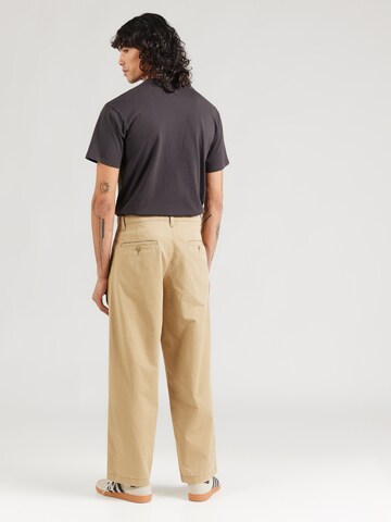 LEVI'S ® Baggy Farkut 'XX Chino Baggy Pleated' värissä ruskea