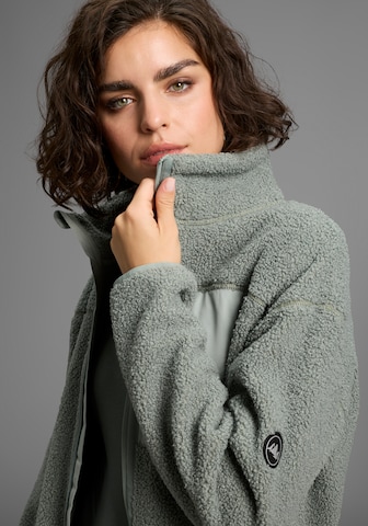 POLARINO Between-Season Jacket in Grey