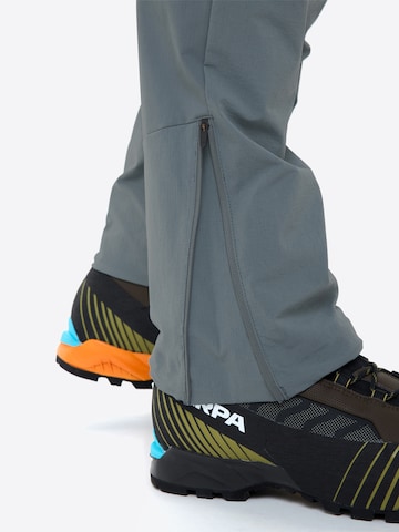 VAUDE Regular Outdoor trousers 'Croz III' in Grey