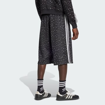 ADIDAS ORIGINALS Свободный крой Штаны в Черный