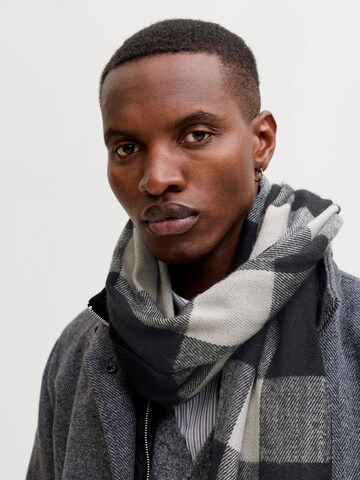 JACK & JONES Scarf in Black
