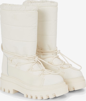 Boots da neve di Calvin Klein in bianco