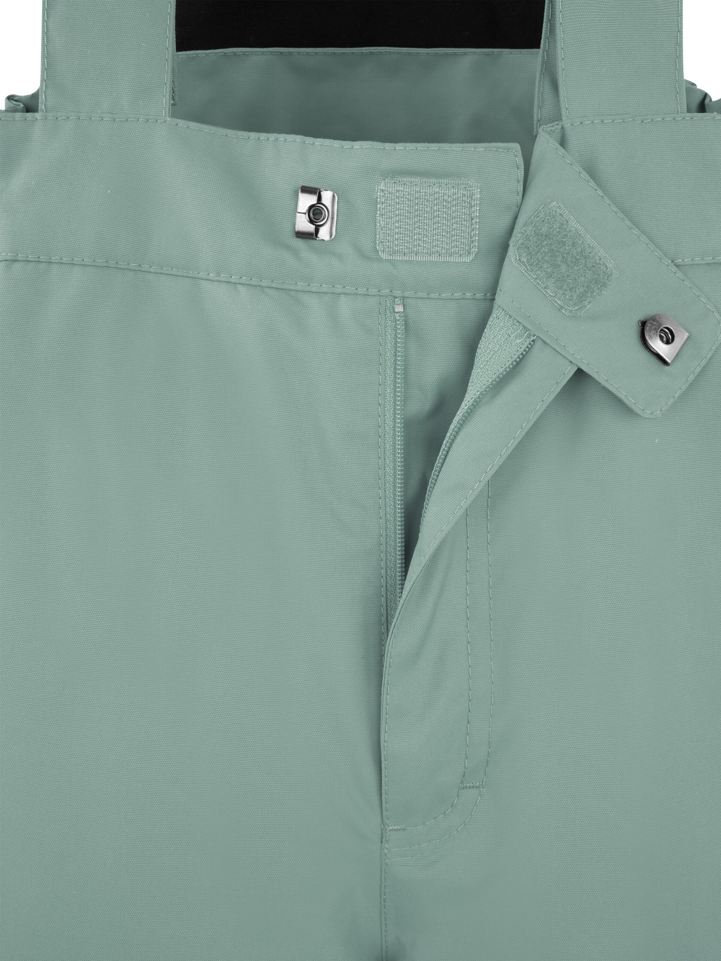 normani Regular Outdoor Pants 'Salcha' in Green