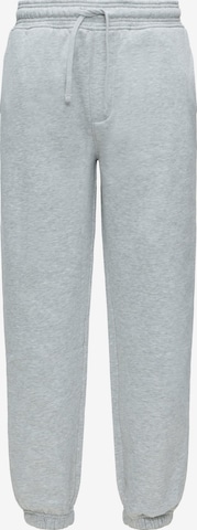 Effilé Pantalon BALMOHK en gris : devant