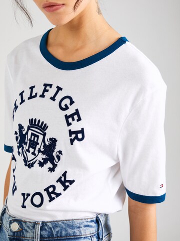 TOMMY HILFIGER - Camiseta en blanco