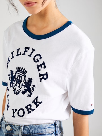 TOMMY HILFIGER - Camiseta en blanco