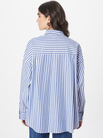 Monki Blouse in Blue