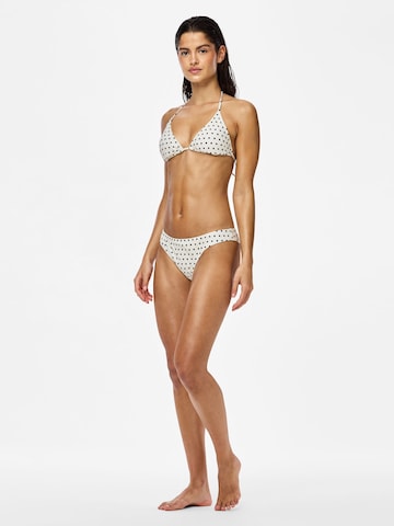 PIECES Bikinitrusse 'PCBaomi' i hvid