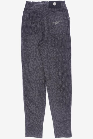 Laura Biagiotti Pants in S in Grey