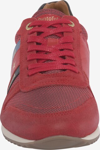 Baskets basses 'Rizza' PANTOFOLA D'ORO en rouge