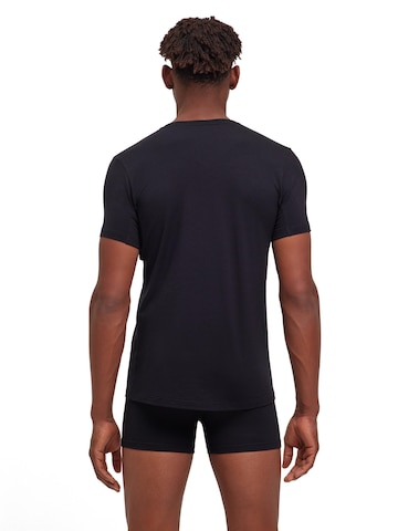 FALKE Undershirt in Black