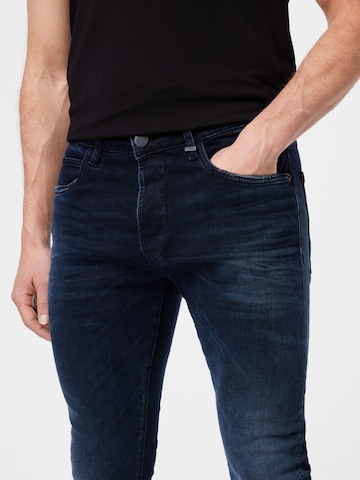 Slimfit Jeans 'Dave' di Elias Rumelis in blu