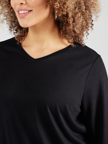 T-shirt 'CARCARLINNE' ONLY Carmakoma en noir