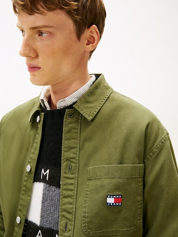 Giacca di mezza stagione 'Essential' di Tommy Jeans in verde