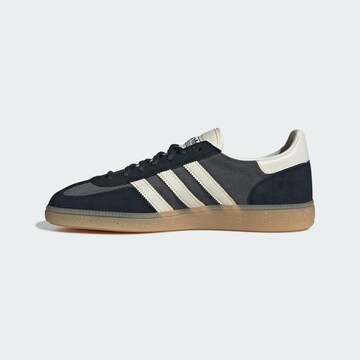 Sneaker bassa di ADIDAS ORIGINALS in grigio